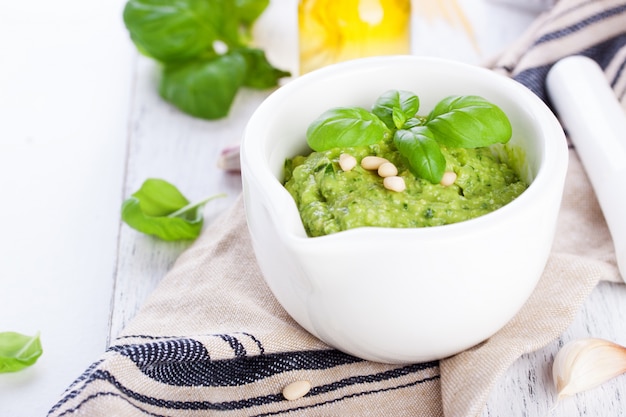 Foto gratuito casa guacamole in una ciotola