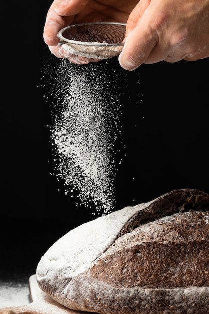 Vista frontale del concetto di pane con copia spazio