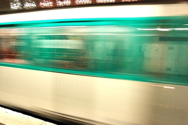 Foto grátis borrão de metrô