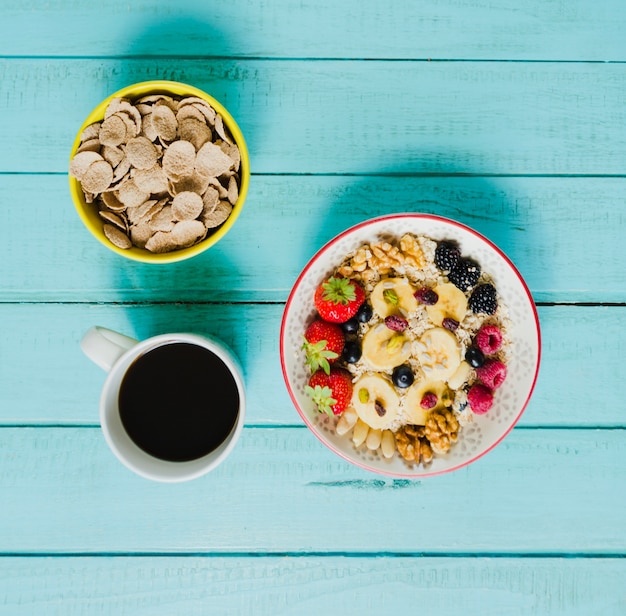 Café, muesli e cereais