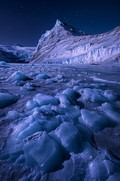 Foto grátis cena noturna com geleira natural