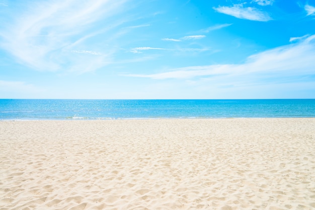 Foto grátis fundo do mar e praia vazia