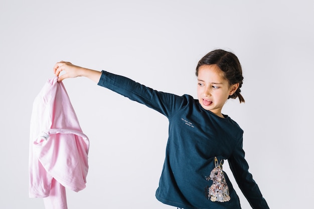 Foto grátis menina com pano sujo