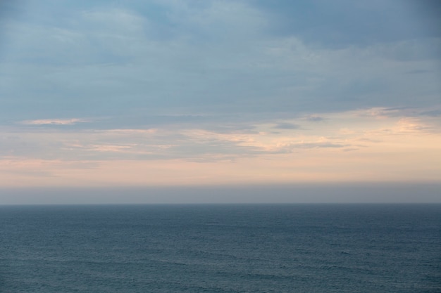 Paisagem de fundo de céu nublado