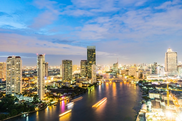 Kostenloses Foto bangkok stadt in der nacht