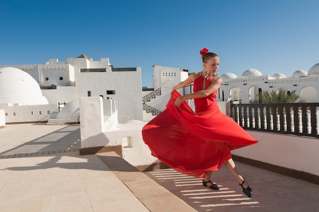 Kostenloses Foto flamenco-tänzerin