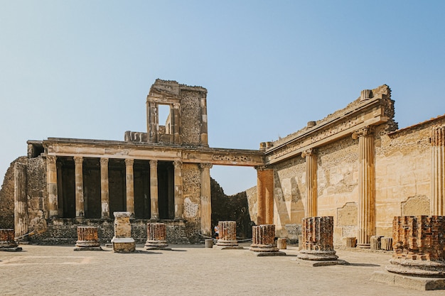 Kostenloses Foto forum in den archäologischen ruinen von pompeji und herculaneum