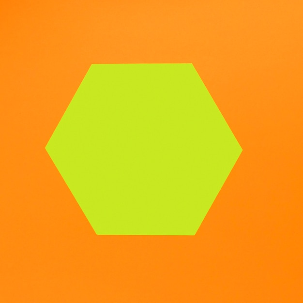 Geometrische Formen auf orangefarbenen Hintergrund