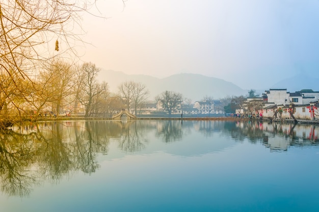 Kostenloses Foto grafschaft dorf reflexion wasser see fluss