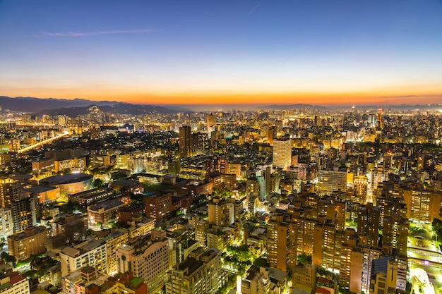 Kostenloses Foto schöne architektur, die taipeh-stadt errichtet