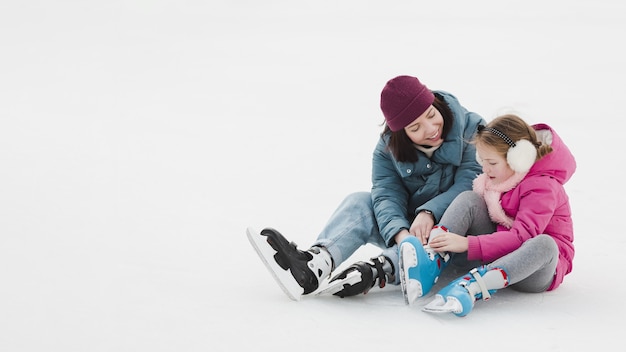 Kostenloses Foto schöner kinder- und mutterkopierraum