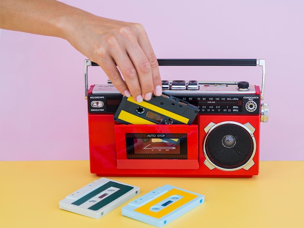 Kostenlose Foto vorderansicht des musikkonzepts mit radio