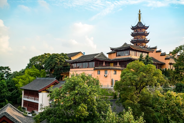 Alte Stadtmauern und Tempel in Nanjing, China