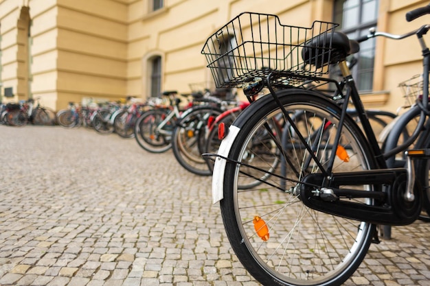 Estacionamento de bicicletas na Europa Transporte urbano popular