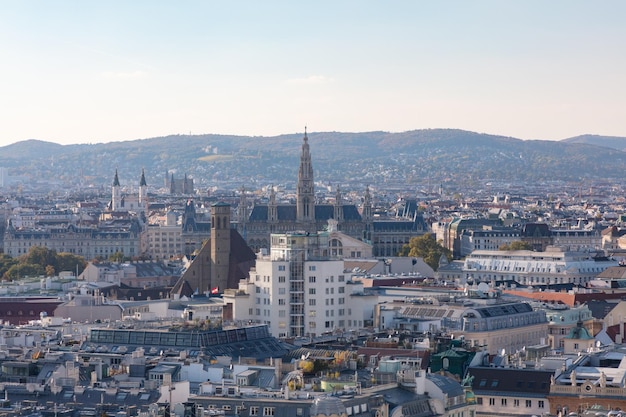 Foto hochwinkelansicht von gebäuden in der stadt