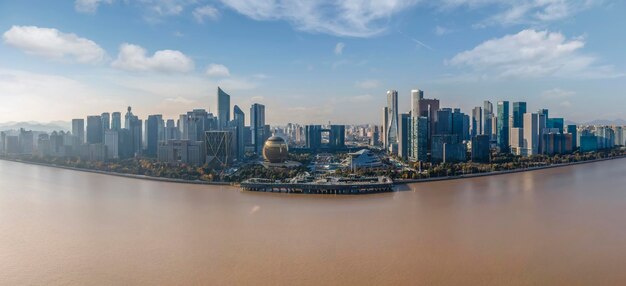 Luftaufnahmen der modernen Stadtlandschaft von Hangzhou, China