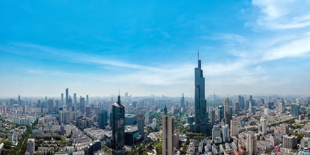 Luftbild der Skyline der modernen Architekturlandschaft in Nanjing, China