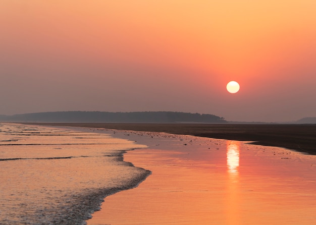 Pôr do sol na praia