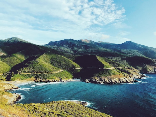 Foto schöner blick auf die bucht gegen den himmel