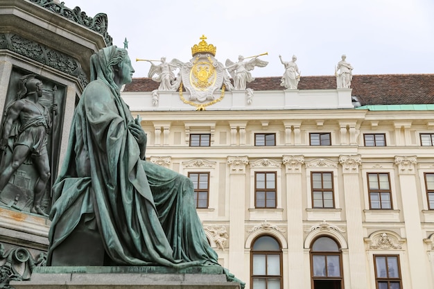 Foto statue in der hofburg in wien österreich