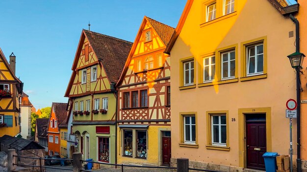 Foto traditionelle deutsche architektur halbholzhäuser im historischen zentrum rothenburg ob der tauber bayern mittelfranken deutschland 17. juli 2023