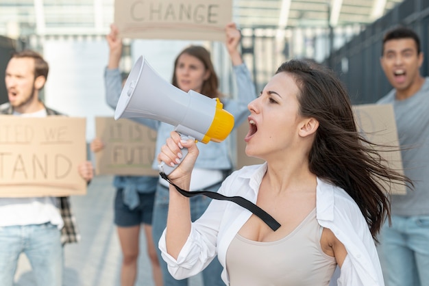 Free photo activists demonstrating together for peace