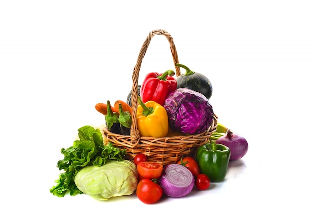 Free photo basket full of vegetables