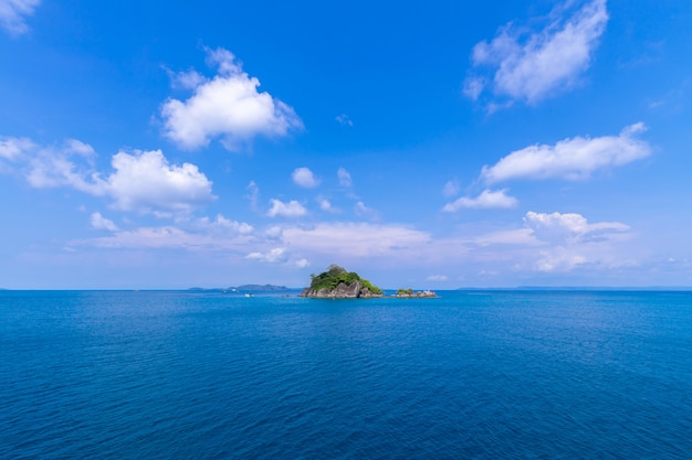 Free Photo beautiful beach view koh chang island seascape at trad province eastern of thailand on blue sky background