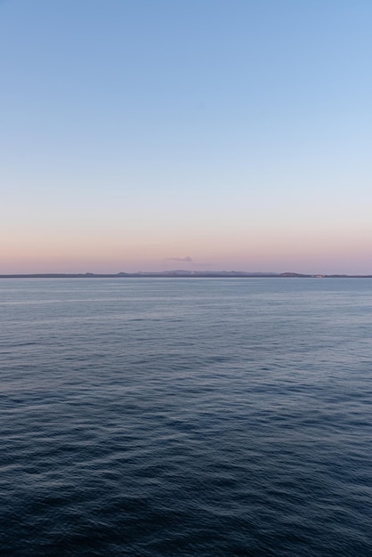 Foto gratuita una bella foto delle onde del mare