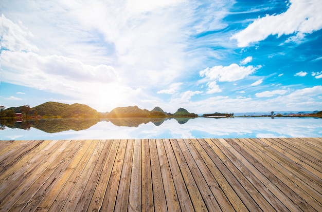 Free photo beautiful sky and river with the floor