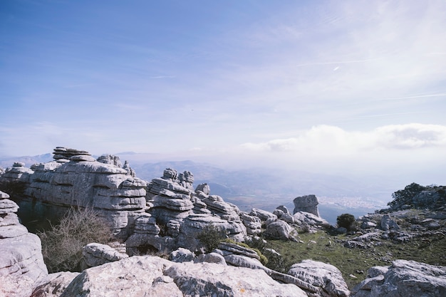 Foto gratuita bellissimo paesaggio sassoso