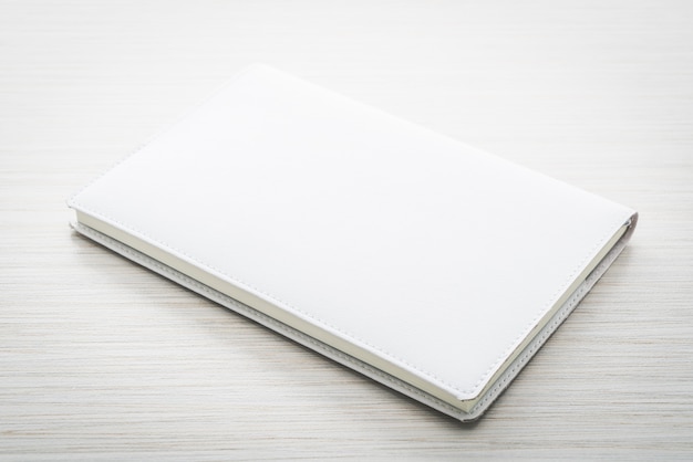 Free Photo blank white mock up book