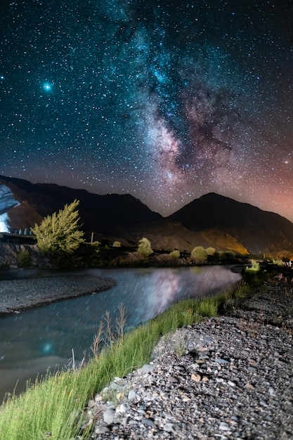 Free photo breathtaking view of the night sky full of shining stars