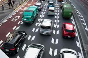 Free photo cars in city traffic in daylight