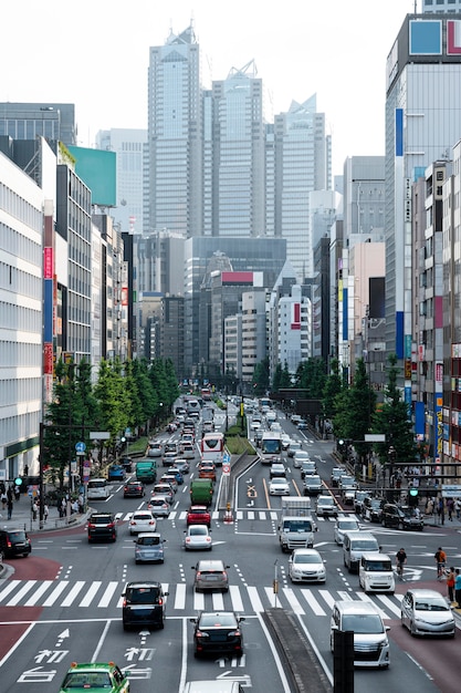 Free photo cars in city traffic in daylight