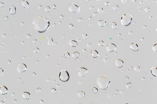 Free photo close-up droplets on white surface