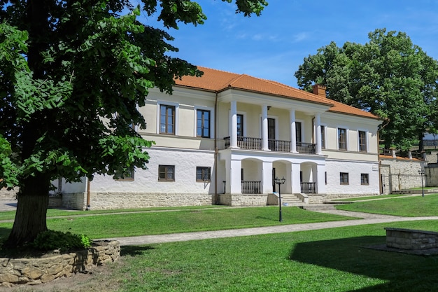 Free photo courtyard of the monastery in a park