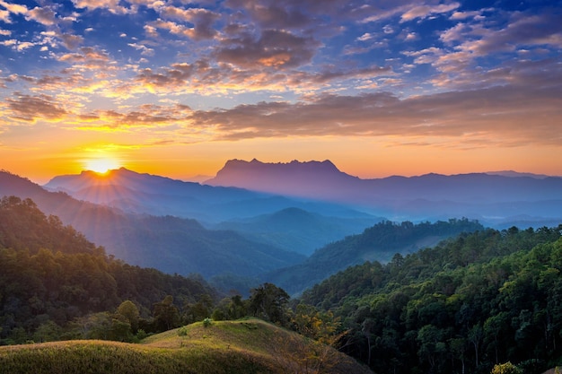 Free photo doi luang chiang dao mountains at sunrise in chiang mai thailand