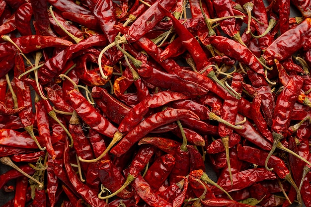 Free photo dried red chilli background