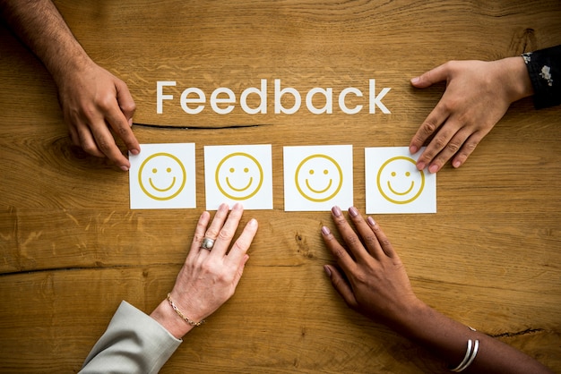 Free photo evaluation feedback customer smiley response