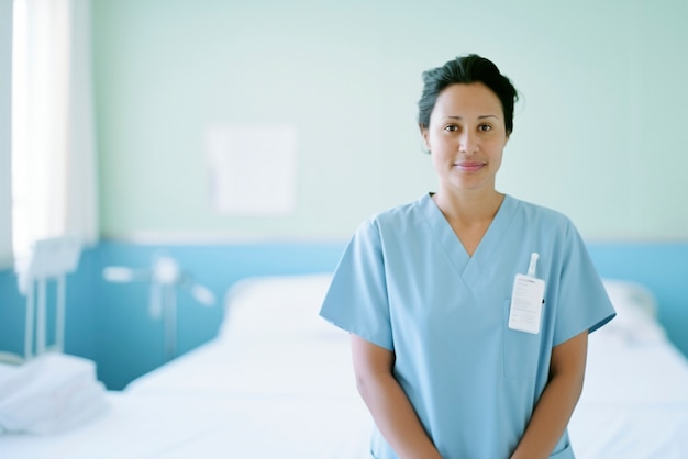 Free photo front view woman working as a nurse