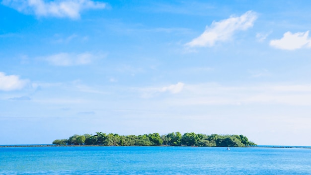 Free Photo island seen from afar