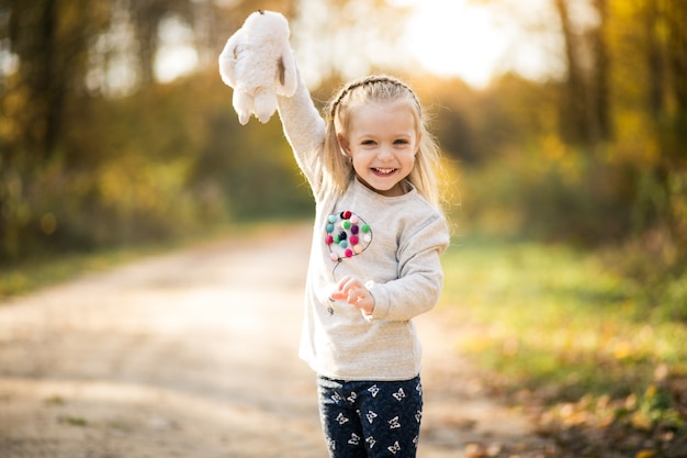 Free photo little girl in forest