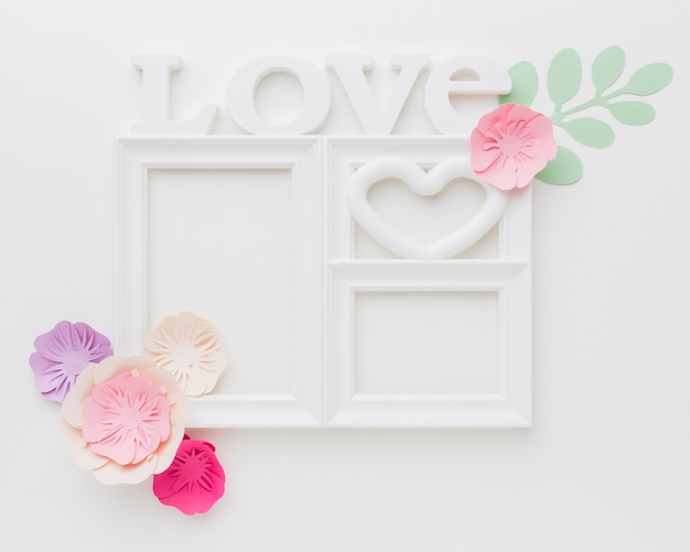 Foto gratuita cornice amore con ornamenti in carta floreale