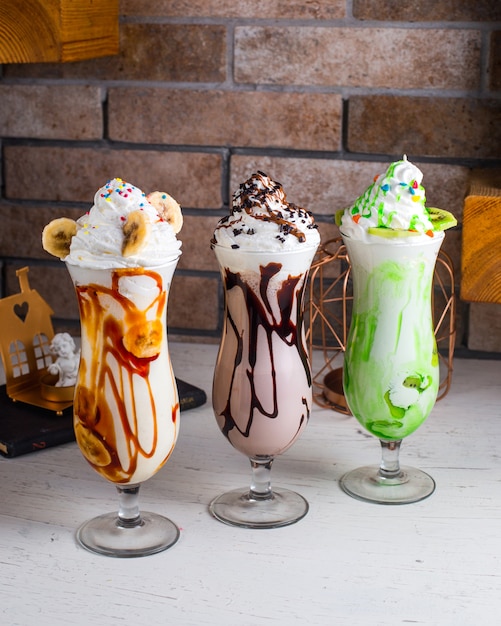 Free Photo milkshake set on the table