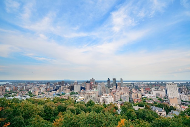 Free Photo montreal day view