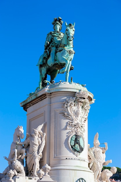 Free photo praca do comercio and statue of king jose i in lisbon, portugal