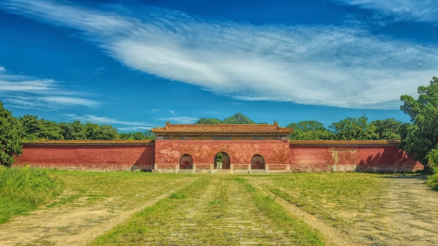 Free Photo red concrete building during daytime