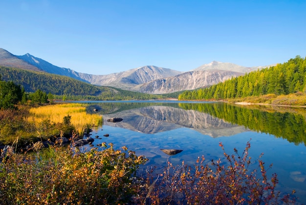 Free photo scenic view of mountains and lake