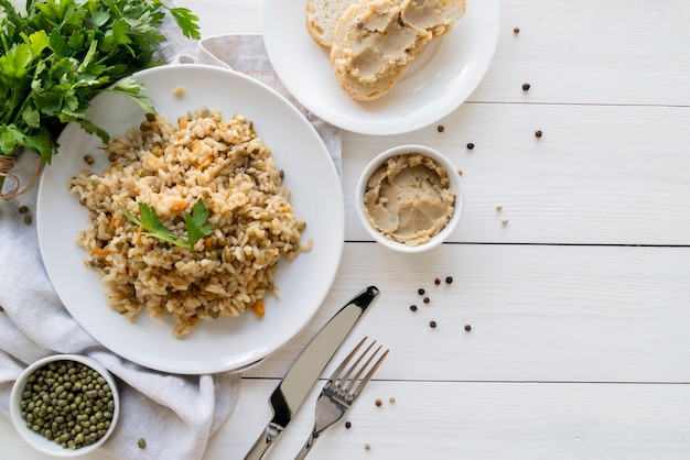 Foto gratuita vista dall'alto del concetto di cibo di fagioli